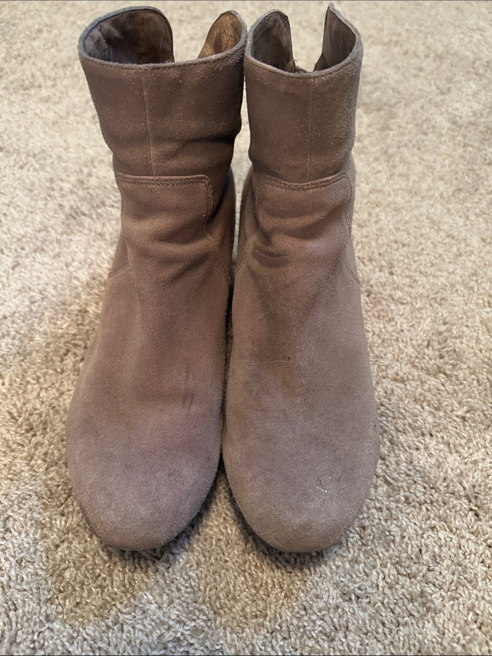 Suede boots